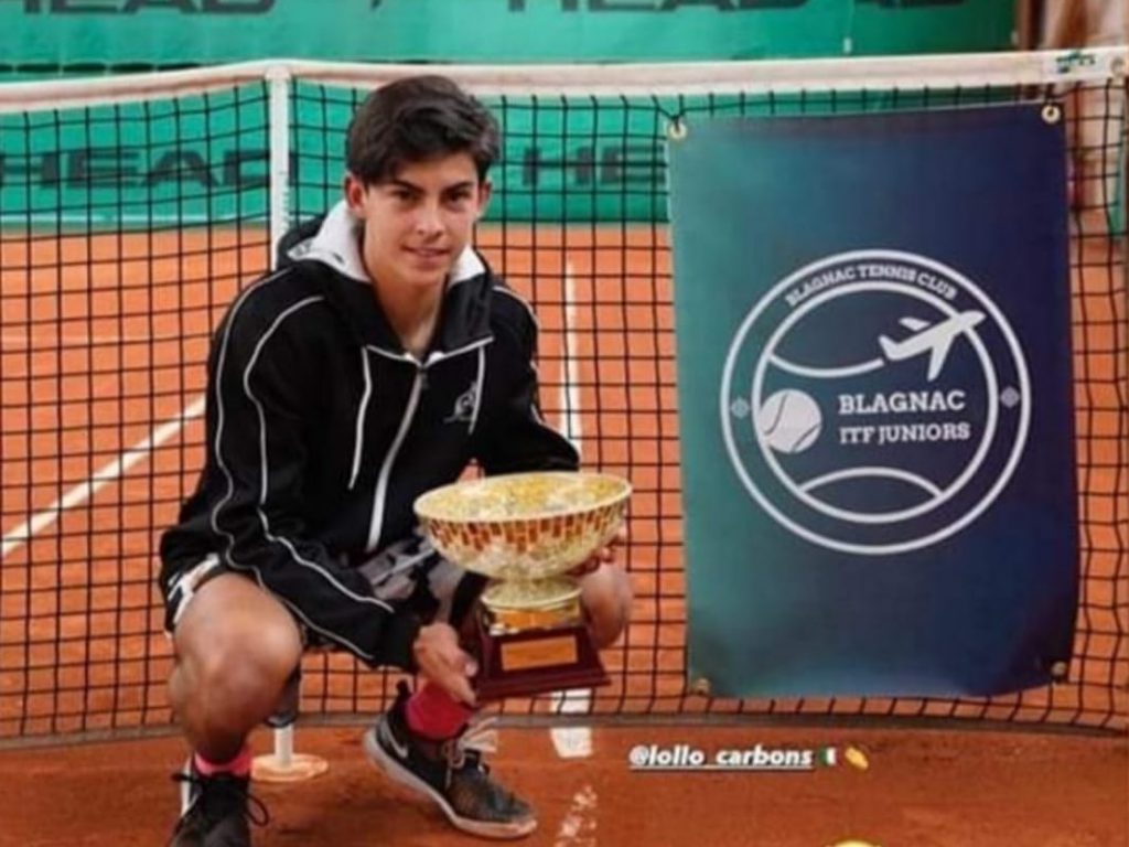 Lorenzo Carboni vince a Blagnac il suo III titolo Junior ITF (foto @lollo_carbons)