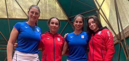 TC Cagliari femminile a Pesaro: Nuria Brancaccio, Beatrice Zucca, Marcella Dessolis, Barbara Dessolis (incontro A2 F TC Pesaro - TC Cagliari del 06.11.2022)