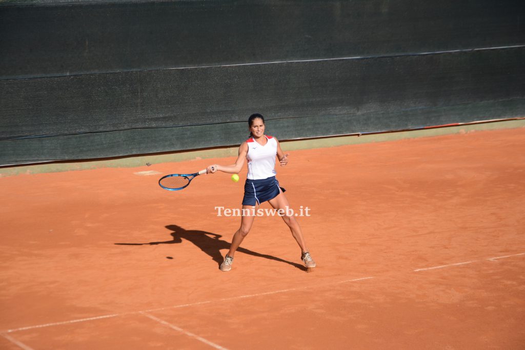 Barbara Dessolis (incontro A2 F TC Cagliari- T Foligno del 01.11.2022) credit Tennisweb.it