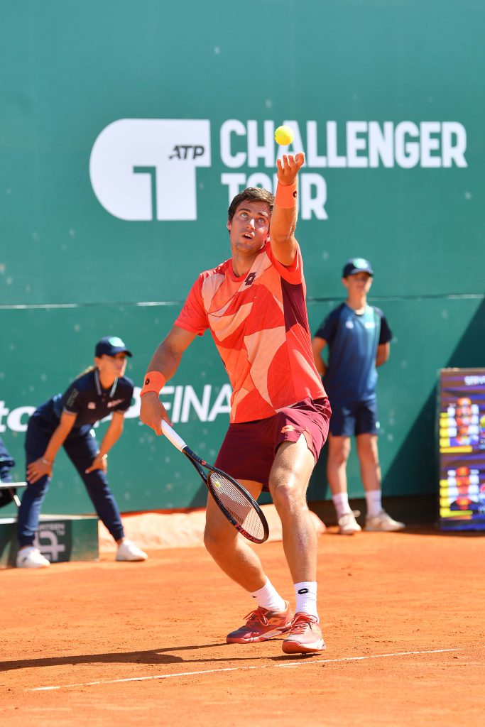 Borna Gojo al Tc Cagliari per il Challenger ATP 175 (credit: Foto Francesco Panunzio) 05.05.2023