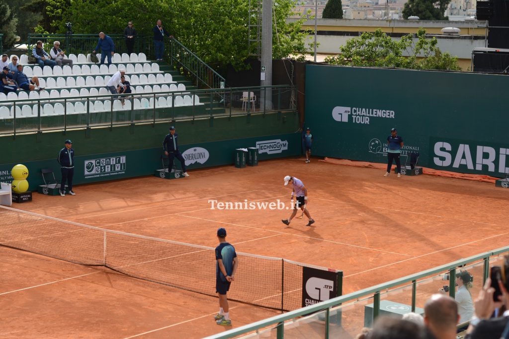 Yoshihito Nishioka al Tc Cagliari per il Challenger ATP 175 (credit: Tennisweb.it) 04.05.2023