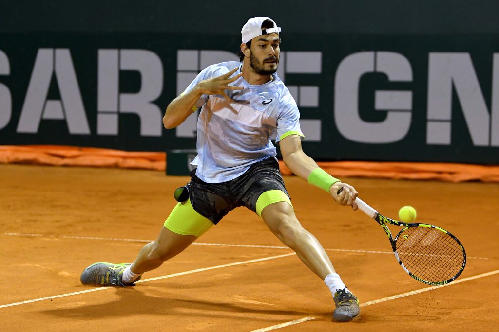 Giulio Zeppieri al Tc Cagliari per il Challenger ATP 175 (credit: Foto Francesco Panunzio) 05.05.2023