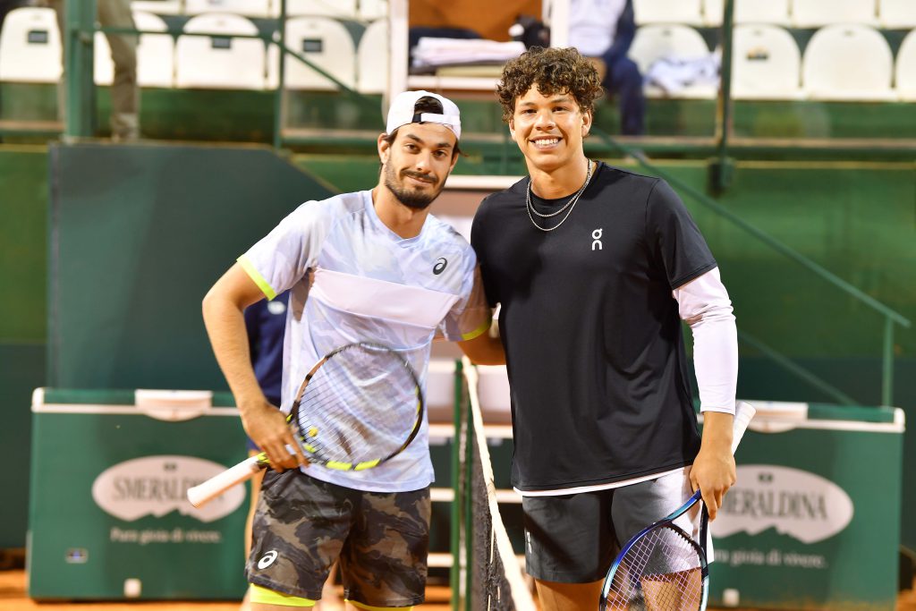 Zeppieri - Shelton al Tc Cagliari per il Challenger ATP 175 (credit: Foto Francesco Panunzio) 05.05.2023