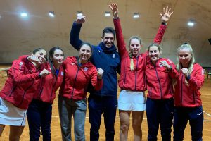La formazione del TC Cagliari femminile 2023 promossa in A1: Barbara Dessolis, Marcella Dessolis, Nuria Branceccio, Martin Vassallo Arguello, Despina Papamichail, Candela Bugnon Alessandra Mazzola