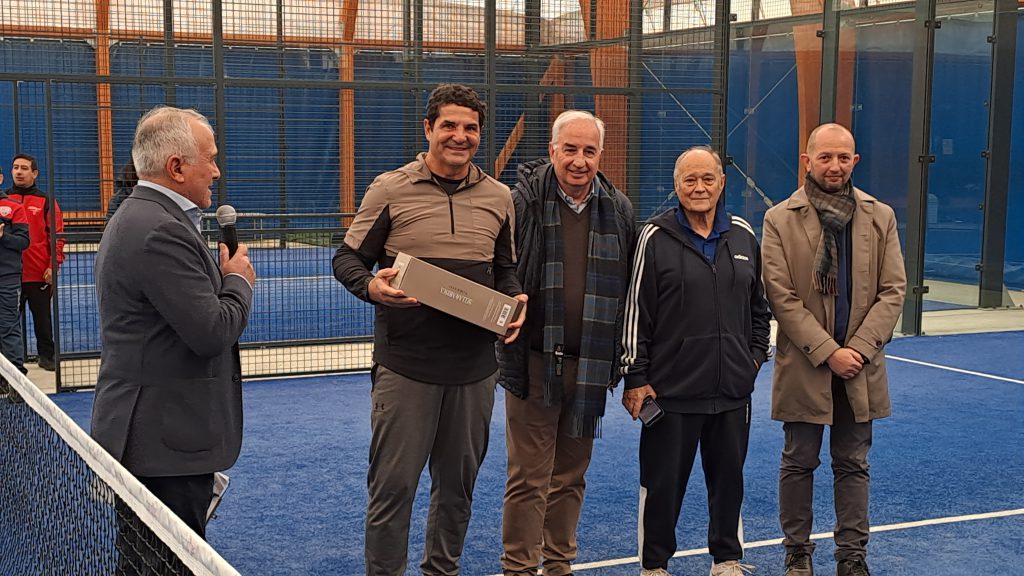 Epifania in Padel 2024 Ussi premiazione Fabio Lilliu (miglior giocatore)