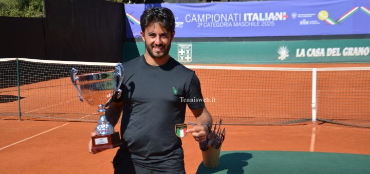 Alessandro Ingarao, campione italiano 2° categoria 2025 al Tc Cagliari - 04.10.2025 (credit Tennisweb.it)