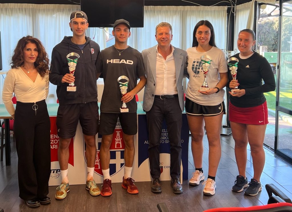 Premiazioni Open Vanacore Torres Tennis Sassari 2026 (credit foto Facebook Torres Tennis)